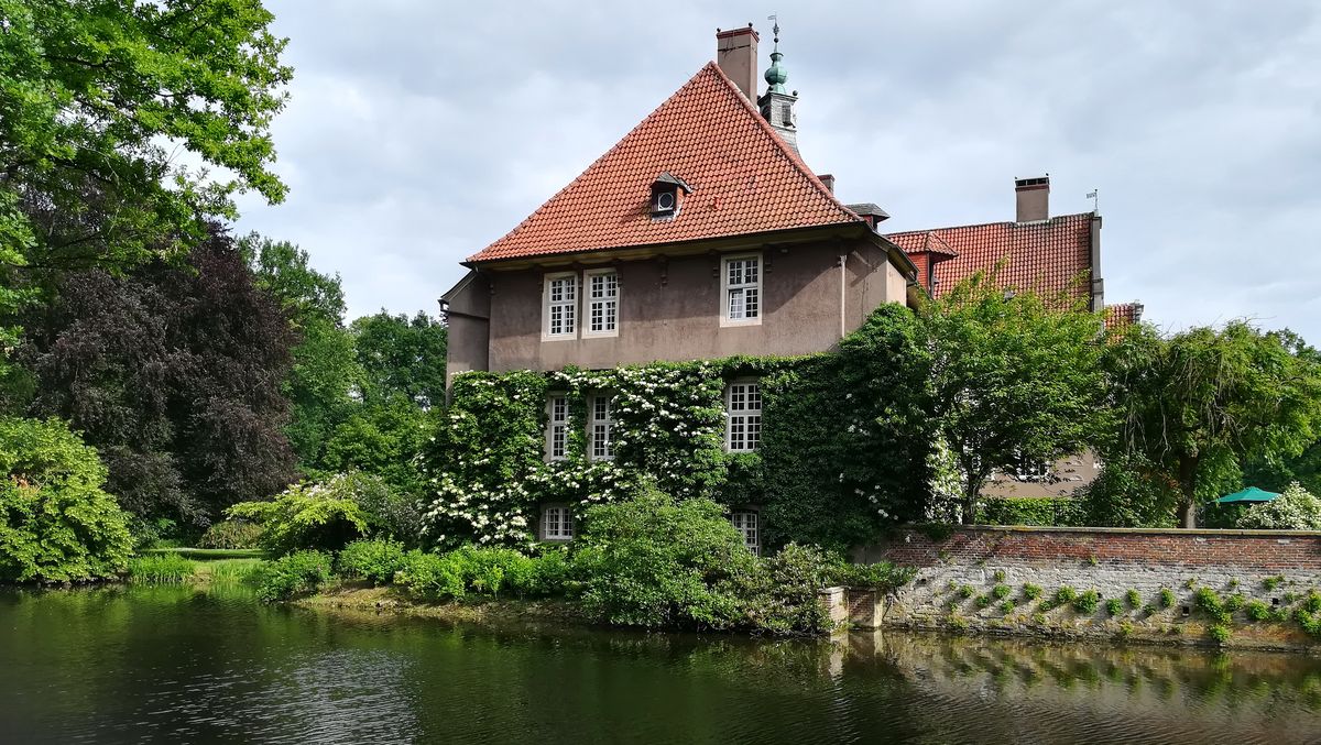 Haus Vorhelm Toranlage